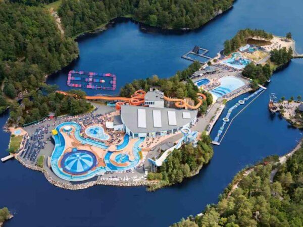 Customized Inflatable Aqua Park