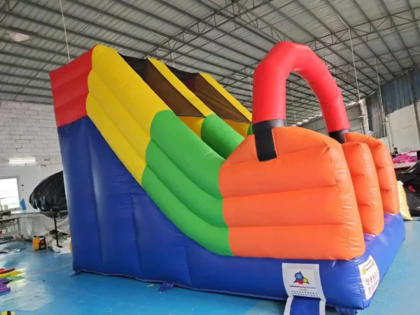Difference Color Bouncy Jumping Castle