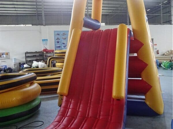 Indoor Sealed Air Slide with Guardrails - 4.5x2.5x3.5m