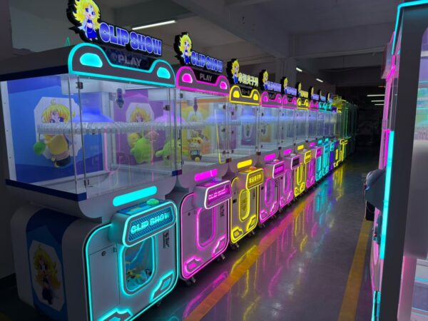 Clip Show Clip Prize Arcade Machine | Colorful RGB Coin Operated Gift Clip Vending Game
