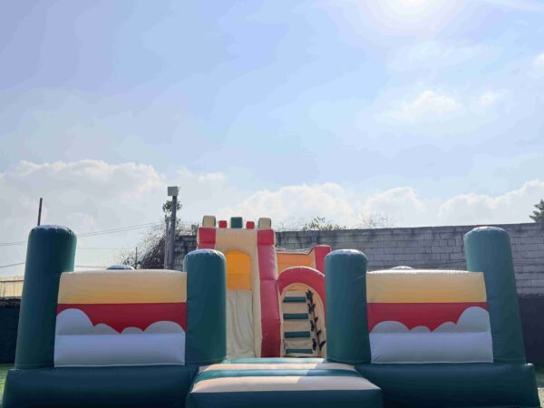 Vintage Castle Inflatable Playground Combo Large Inflatable Bounce Castle With Slide